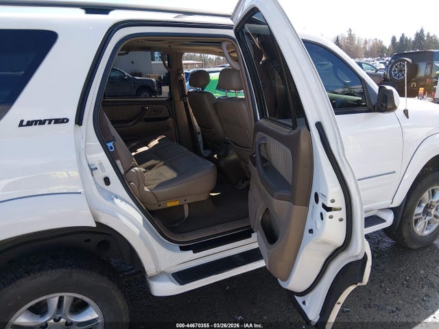 Aukcja sprzedaży 2004 Toyota Sequoia Limited V8, vin: 5TDBT48AX4S211908, numer aukcji: 44670355