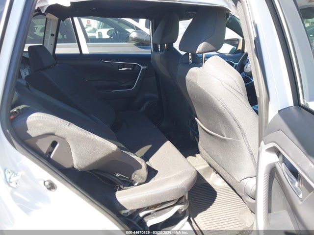 JTM16RFV1PD544388 Toyota Rav4 Hybrid Se