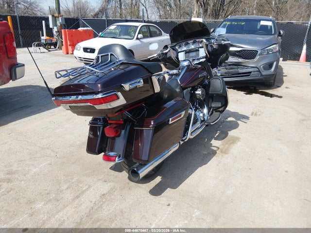 2014 HARLEY-DAVIDSON FLHTCU 1HD1FCM19EB698822 Photo 3