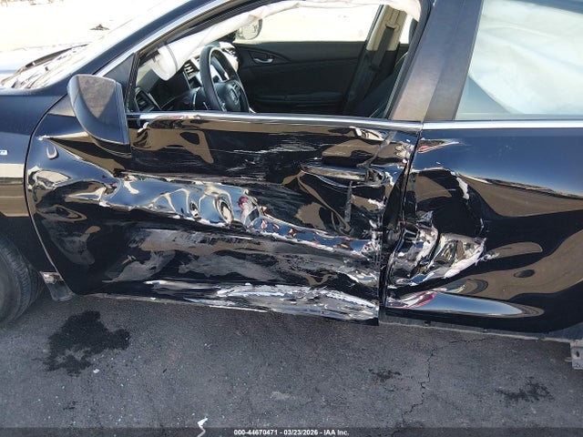 19XZE4F5XNE012562 Honda INSIGHT EX
