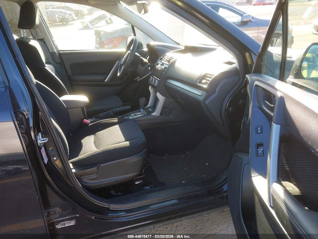 JF2SJAGC3HH539948 Subaru Forester 2.5i Premium