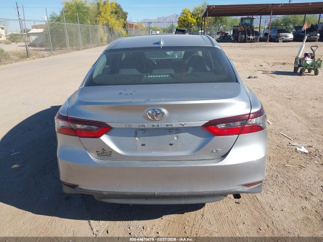 Auction sale of the 2022 Toyota Camry Le, vin: 4T1C11AK0NU636008, lot number: 44670479
