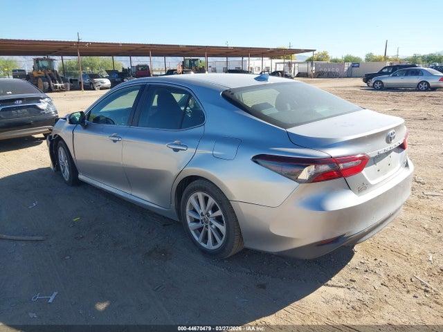 Auction sale of the 2022 Toyota Camry Le, vin: 4T1C11AK0NU636008, lot number: 44670479