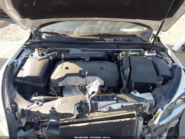 2015 Chevrolet Malibu Ls მანქანა იყიდება აუქციონზე, vin: 1G11B5SL7FF185990, აუქციონის ნომერი: 44670500