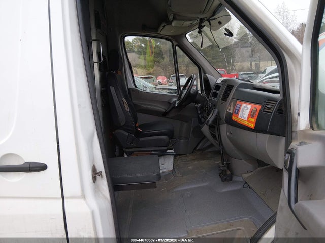 Продажа на аукционе авто 2014 Mercedes-benz Sprinter 2500 High Roof, vin: WD3PE8DE4E5897901, номер лота: 44670507