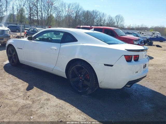 2011 CHEVROLET CAMARO 2G1FC1EDXB9118674 Photo 2