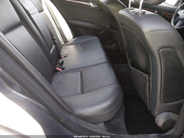 2009 Mercedes-benz C 300 Luxury/sport მანქანა იყიდება აუქციონზე, vin: WDDGF54X29F238658, აუქციონის ნომერი: 44670515