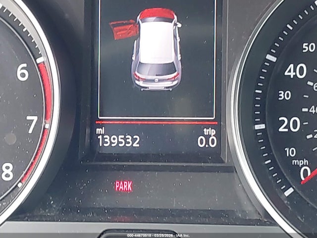 Продаж на аукціоні авто 2017 Volkswagen Golf Gti Autobahn 4-door/s 4-door/se 4-door/sport 4-door, vin: 3VW5T7AU8HM027413, номер лоту: 44670518