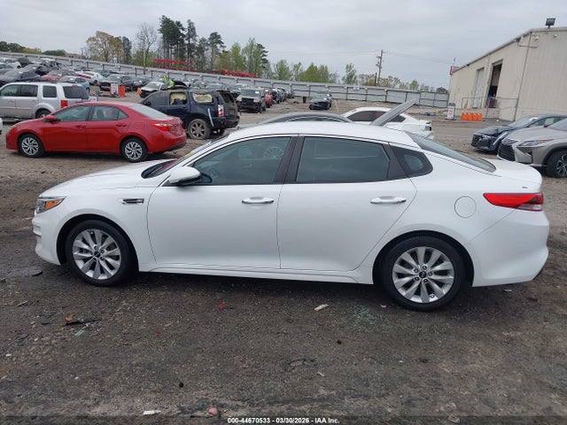 Aukcja sprzedaży 2017 Kia Optima Lx, vin: 5XXGT4L30HG172896, numer aukcji: 44670533