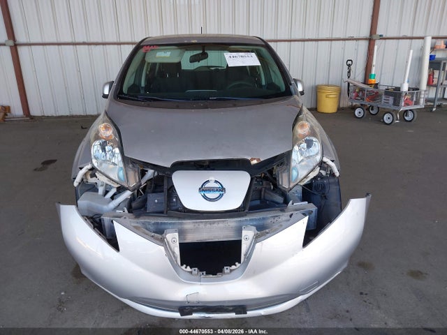 1N4BZ0CP6HC303047 Nissan LEAF S