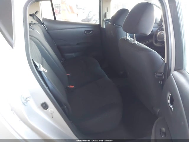 1N4BZ0CP6HC303047 Nissan LEAF S