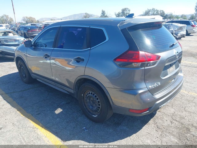 Nissan ROGUE S 2017 KNMAT2MT9HP553020 Image 3