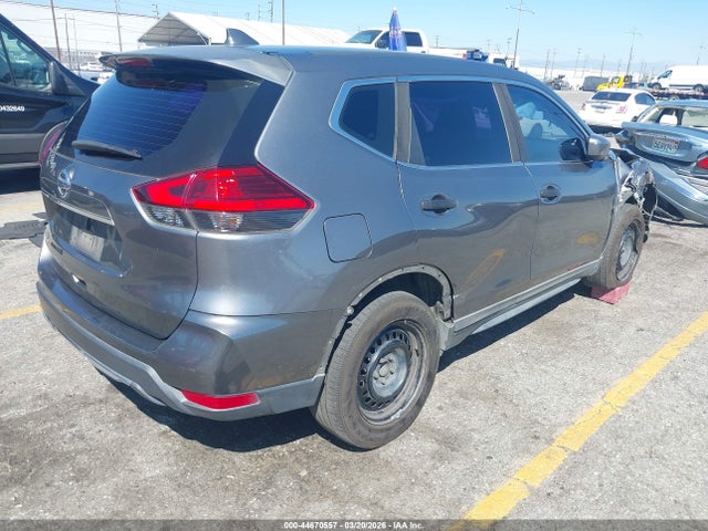 Nissan ROGUE S 2017 KNMAT2MT9HP553020 Image 4