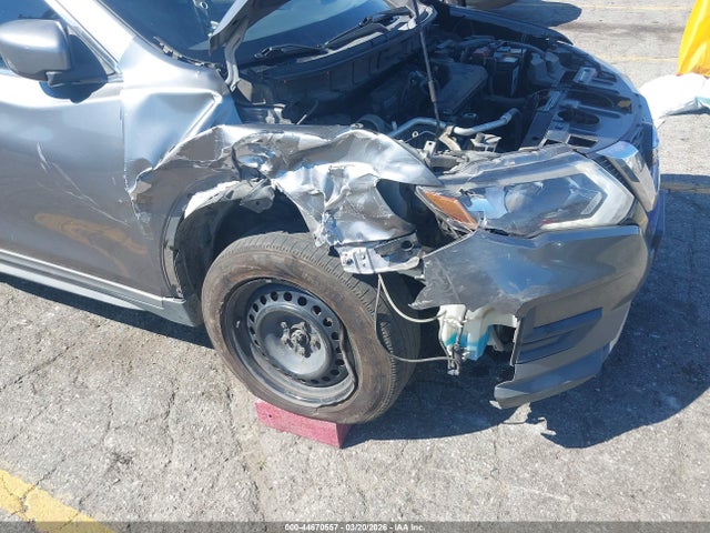 Nissan ROGUE S 2017 KNMAT2MT9HP553020 Image 6