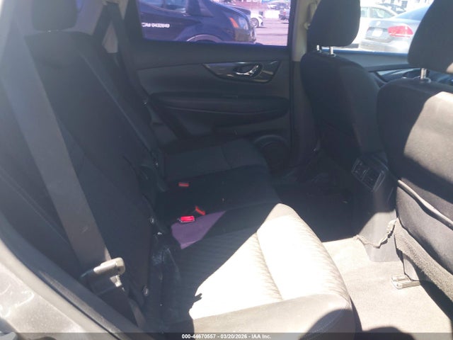 Nissan ROGUE S 2017 KNMAT2MT9HP553020 Image 8