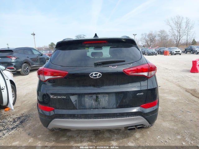 Aukcja sprzedaży 2018 Hyundai Tucson Value, vin: KM8J3CA21JU799628, numer aukcji: 44670572