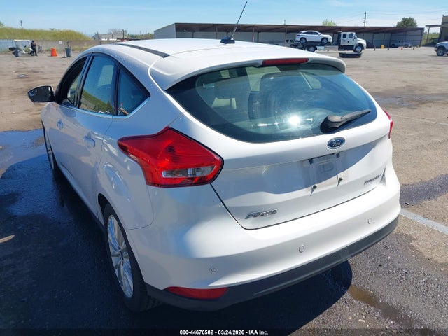 1FADP3N21JL244867 Ford Focus Titanium