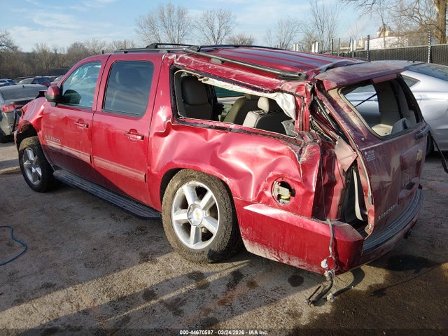 2013 Chevrolet Suburban 1500 Lt მანქანა იყიდება აუქციონზე, vin: 1GNSKJE70DR287251, აუქციონის ნომერი: 44670587