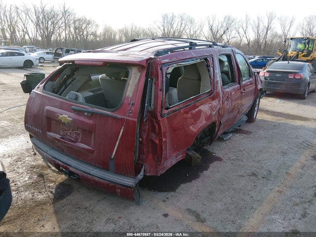 2013 Chevrolet Suburban 1500 Lt მანქანა იყიდება აუქციონზე, vin: 1GNSKJE70DR287251, აუქციონის ნომერი: 44670587