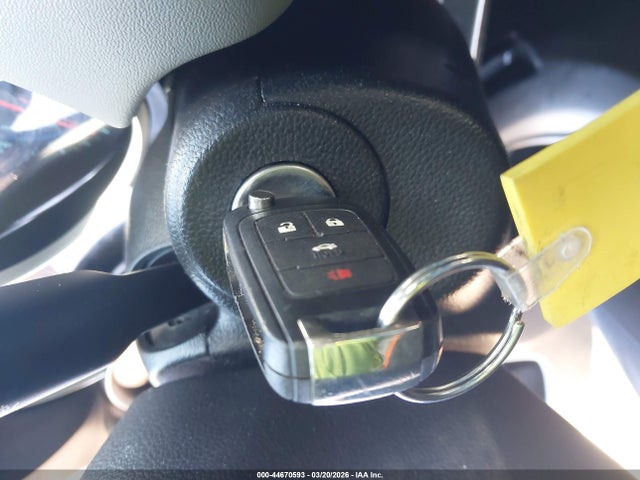 1G1PA5SG4E7322831 Chevrolet Cruze Ls Auto