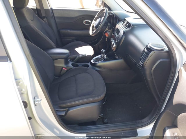 Продаж на аукціоні авто 2016 Kia Soul, vin: KNDJN2A24G7832573, номер лоту: 44670596
