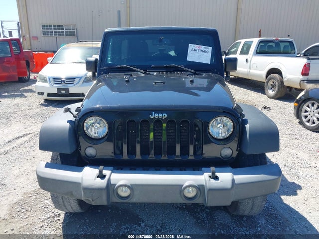 1C4BJWDG9HL719760 Jeep Wrangler Unlimited Sport 4x4