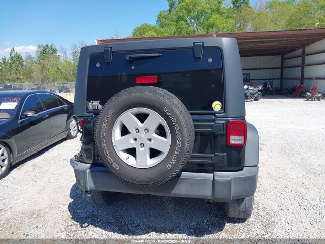 1C4BJWDG9HL719760 Jeep Wrangler Unlimited Sport 4x4