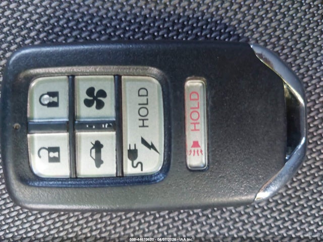 JHMZC5F19KC006617 Honda CLARITY PLUG-IN HYBRID
