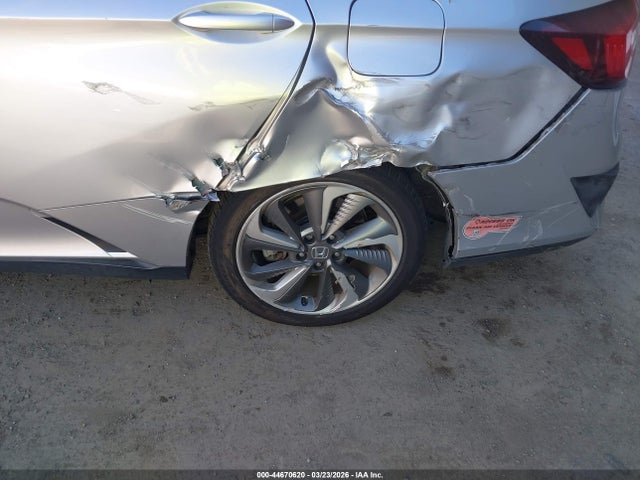 JHMZC5F19KC006617 Honda CLARITY PLUG-IN HYBRID