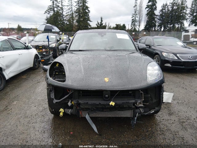 Porsche Macan T 2023 WP1AA2A50PLB21495 Image 13