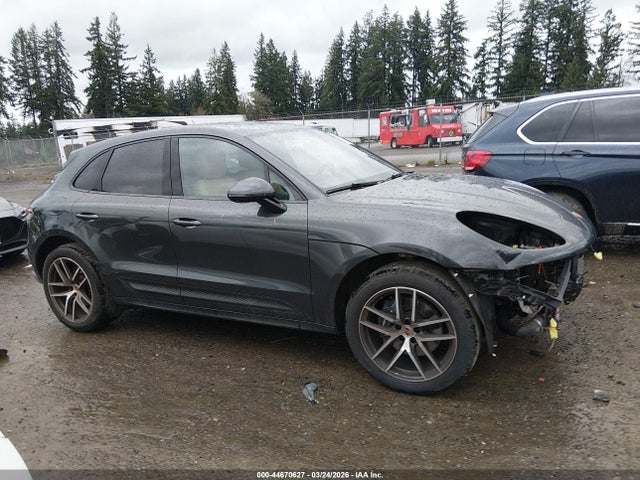 Porsche Macan T 2023 WP1AA2A50PLB21495 Image 14