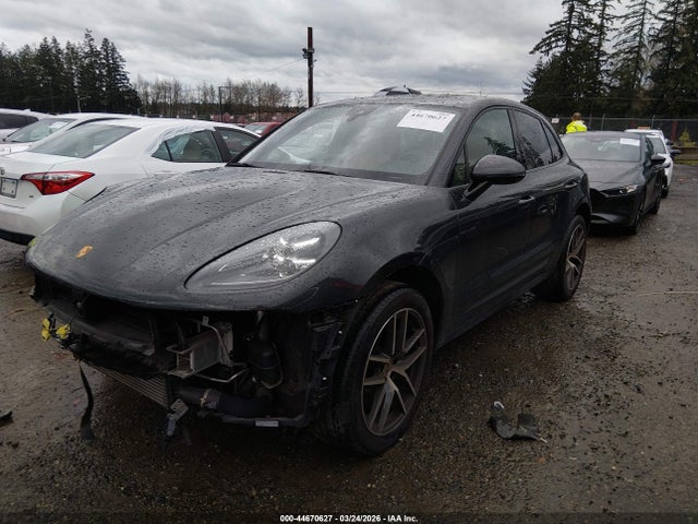 Porsche Macan T 2023 WP1AA2A50PLB21495 Image 2