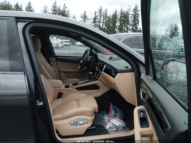 Porsche Macan T 2023 WP1AA2A50PLB21495 Image 5