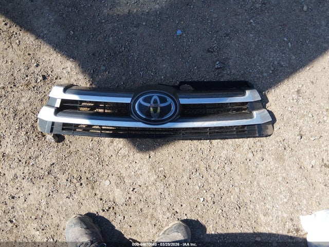 5TDJZRFHXKS584418 Toyota Highlander Xle