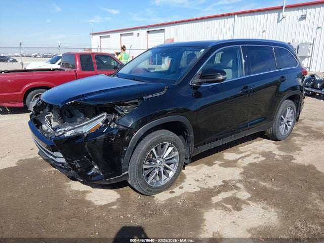 5TDJZRFHXKS584418 Toyota Highlander Xle