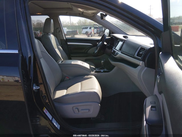 5TDJZRFHXKS584418 Toyota Highlander Xle