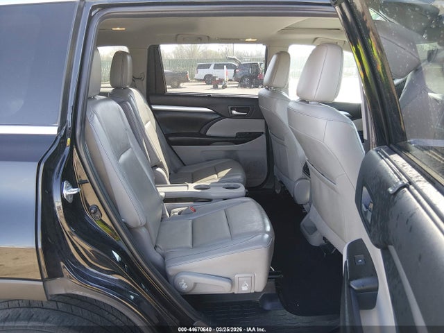 5TDJZRFHXKS584418 Toyota Highlander Xle