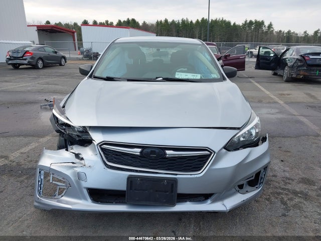 44670642 :رقم المزاد ، 4S3GKAA64J3615006 vin ، 2018 Subaru Impreza 2.0i مزاد بيع