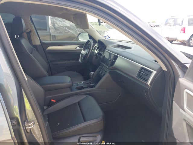 44670654 :رقم المزاد ، 1V2DP2CA3LC502256 vin ، 2020 Volkswagen Atlas 2.0t Se مزاد بيع