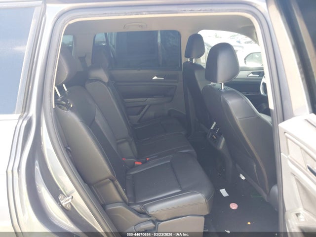 44670654 :رقم المزاد ، 1V2DP2CA3LC502256 vin ، 2020 Volkswagen Atlas 2.0t Se مزاد بيع