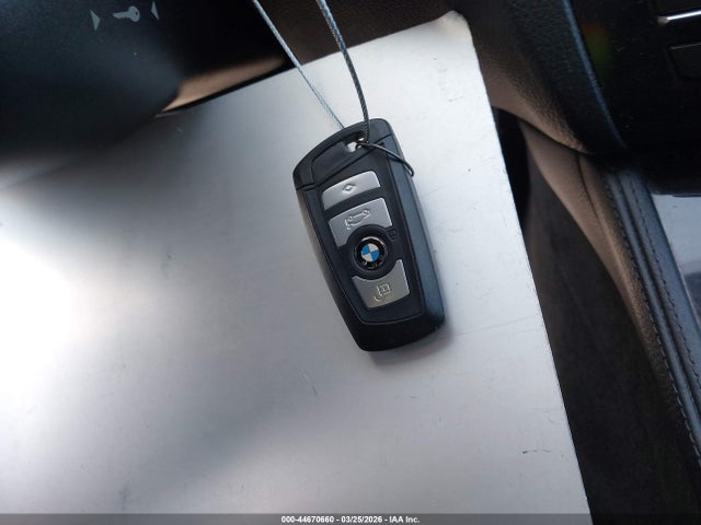 2011 BMW 528I WBAFR1C56BC750725 Photo 10