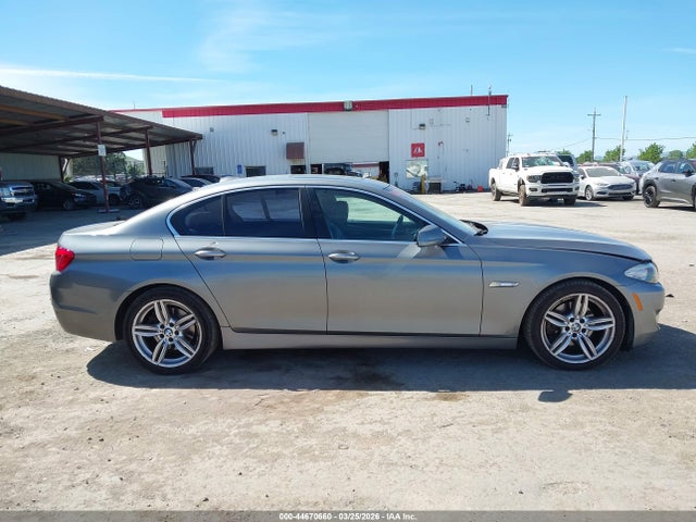 Продаж на аукціоні авто 2011 Bmw 528i, vin: WBAFR1C56BC750725, номер лоту: 44670660