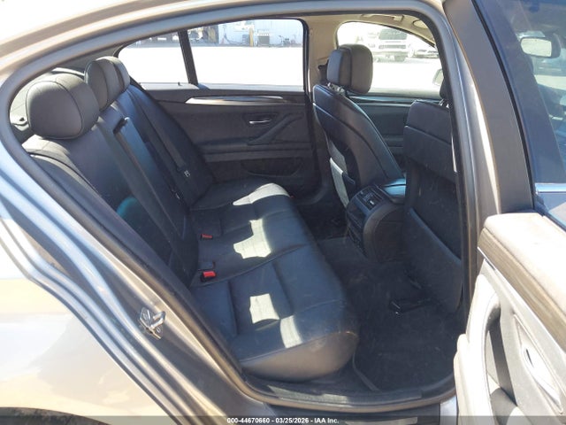 2011 BMW 528I WBAFR1C56BC750725 Photo 7