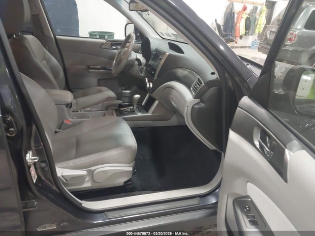 44670673 :رقم المزاد ، JF2SHAEC9DH436459 vin ، 2013 Subaru Forester 2.5x Limited مزاد بيع