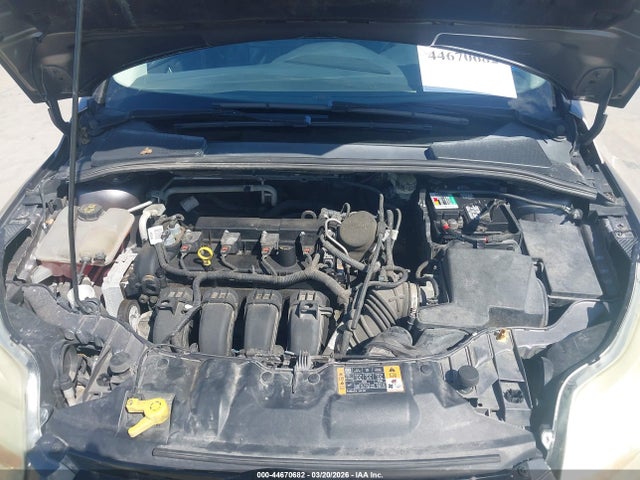 Ford Focus Titanium 2014 1FADP3N22EL460247 Image 10