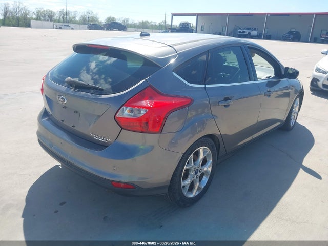 Ford Focus Titanium 2014 1FADP3N22EL460247 Image 4