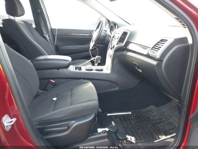 Продажа на аукционе авто 2012 Jeep Grand Cherokee Laredo, vin: 1C4RJFAG4CC135889, номер лота: 44670686