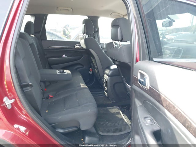Продажа на аукционе авто 2012 Jeep Grand Cherokee Laredo, vin: 1C4RJFAG4CC135889, номер лота: 44670686