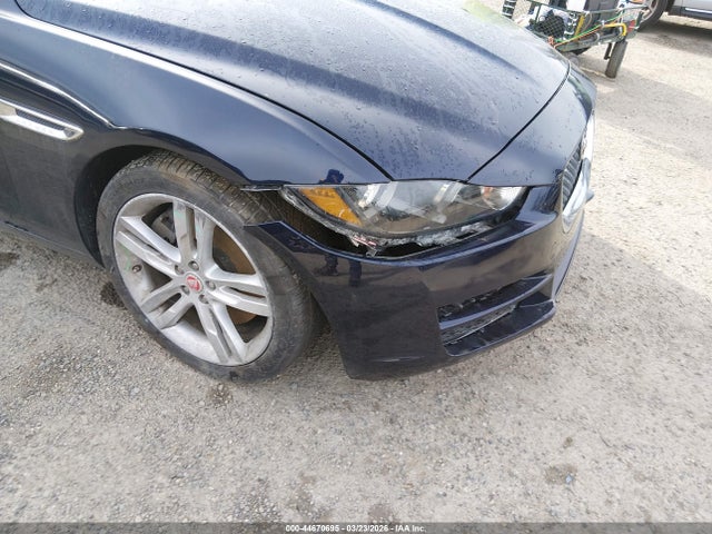SAJAK4BV1HA970946 Jaguar Xe 35t Prestige