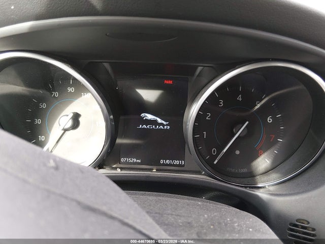 2017 JAGUAR XE SAJAK4BV1HA970946 Photo 6